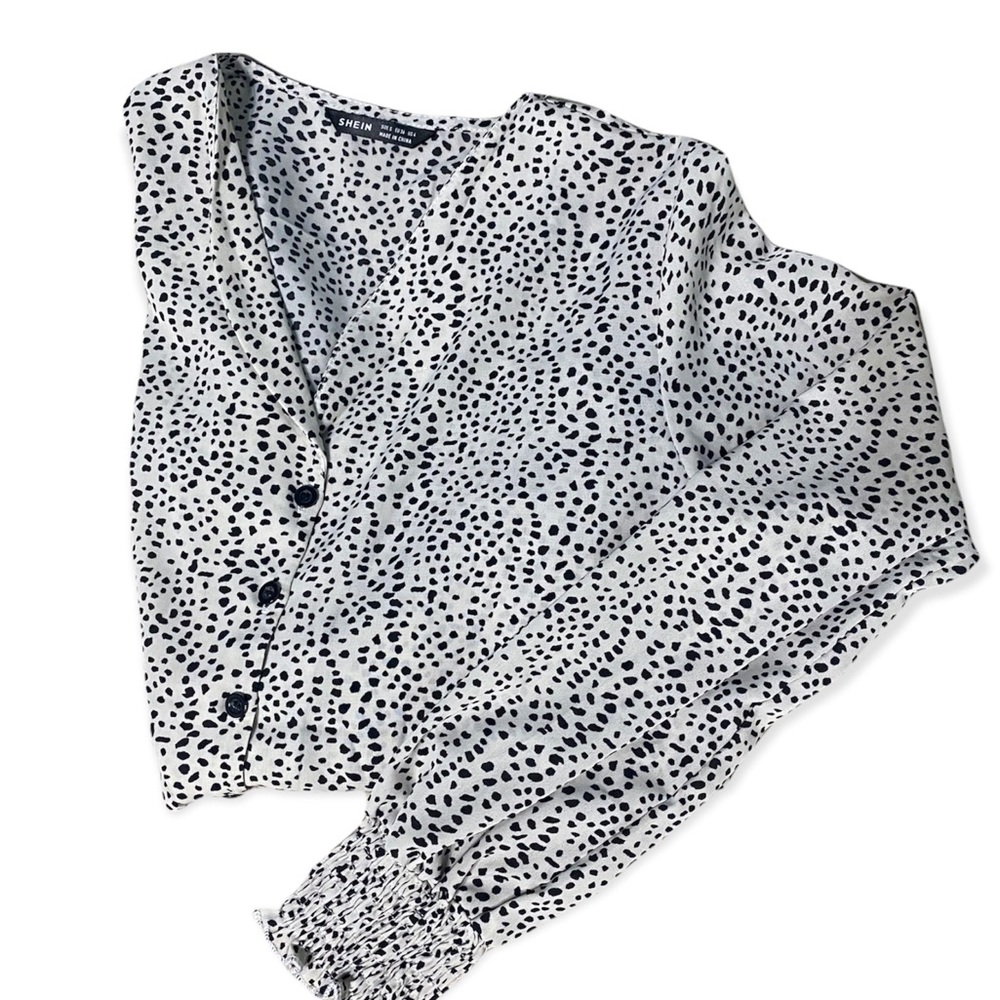 Polka dot button up blouse hi-low small